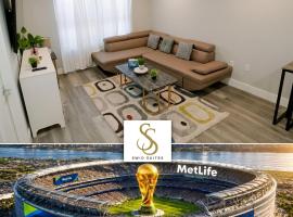 The Lovely Suite - 1BR close to NYC, hotel v destinácii Paterson