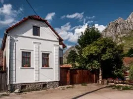 Casa Kővár Vendégház