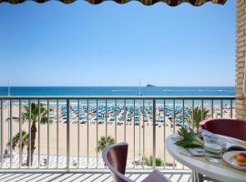 LOS RANCHOS sea view apartment，位于贝尼多姆的酒店