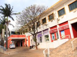 Cazuza Palace Hotel, hotel v destinaci Tupã