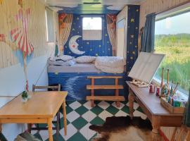 Benneweis, hotel en Brædstrup