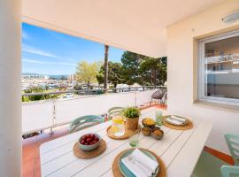 Vista Roses Mar - Apartamento con piscina II, hotel u Rosesu