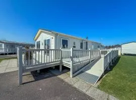 Stunning 4 Berth Lodge With Decking At Manor Park In Hunstanton Ref 23173K