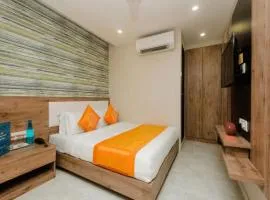 Hotel R R - 2 Minutes Walkable Distance New Delhi Railway Station