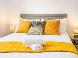 1-bed APT Near LRI NHS CityCenter Sleeps 5