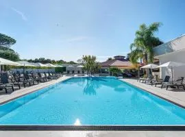Marina Living Rooms and Pool