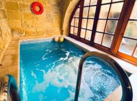 Mithna farmhouse, hotel u gradu Arb