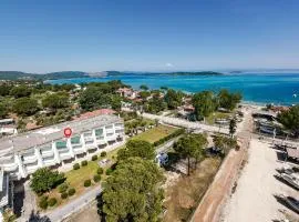 Green Flat by Rentals Pro - Vourvourou Halkidiki
