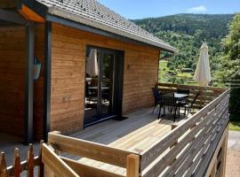 Chalet Iris, spa privatif, 4p, хотел в Rochesson