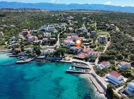 Apartments Beachfront Jakisnica