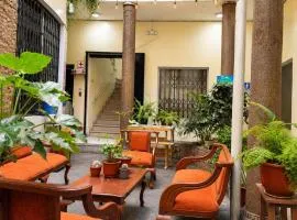 Hostal Marín Central - Quito