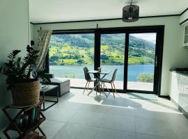 Olden Apartment with Panorama view, hotel di Olden