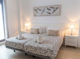 Royal Suites Estepona by Croma, hotell sihtkohas Estepona