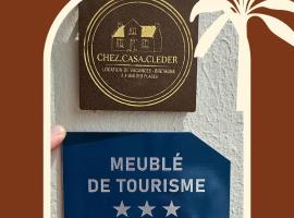 Gîte 3 étoiles Jacuzzi Terrasses 4min de la plage, hotel di Cléder