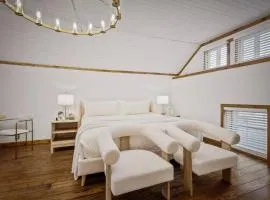 Chic Retreat on Broadway Street
