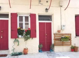 Gorgona House