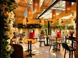 Viva Rooms