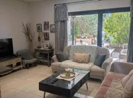 Maison avec grand jardin et jacuzzi proche de l'Etang de Thau