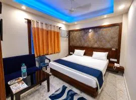 NEAR SEA BEACH HOTEL PARK, Near Seabeach And Jagannath Temple , near Hotel Akashganga Palace Fully Air Condationed Rooms ,Wifi , Lift , And Free Parking , BEST LOCATION