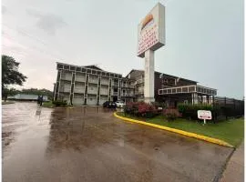 Memphis 1 Extended Stay near airport I 240, TN