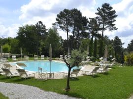Tuscany Country Apartments, hotell i Gambassi Terme