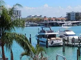 Sun Harbor-Bay Haven 4 min walk to the beach, dog friendly boat dock