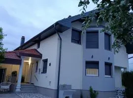 Apartman Lili