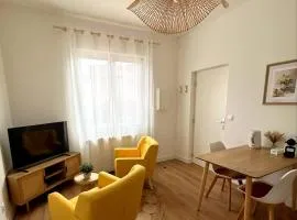Appart neuf Lit Queensize Parking gratuit 2 pers