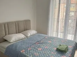 Apartman 38