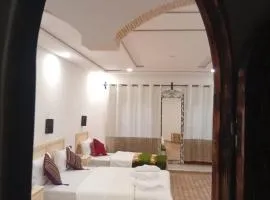 Riad Portofino Guest House and Restaurant Dades