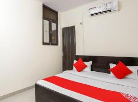 Hotel O Royal Residency: Indirapuram şehrinde bir otel