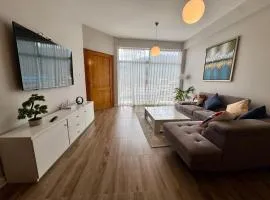 Departamento nuevo, lujoso y espacioso