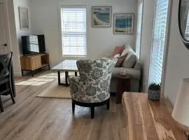 Brand new condo downtown East Greenwich!