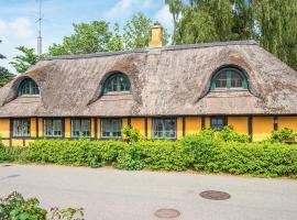 6 person holiday home in Glesborg, hotel i Glesborg