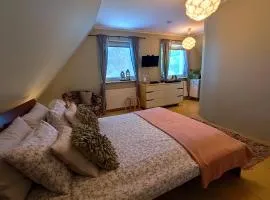 Cherry Tree Cozy Rooms