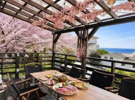 愛犬と一緒 海と桜の貸切温泉ヴィラ サクラドッグガーデン伊豆熱川温泉
