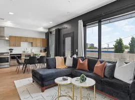 GULCH Condo with Pool Gym Private Patio & Garage