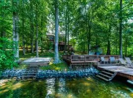 Spacious lake lodge with a private dock, wraparound decks & foosball