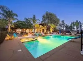 North County Estate - Pool Spa & Volleyball Court