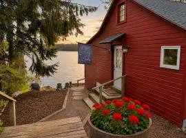 Lakefront Glamping Cottage- Fishing-Swimming-Boating