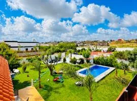 Luxury Villa with Pool & Garden5km from Cabo