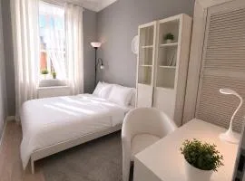 Boutique Old Town 2BR Apartment at Main Market Sq.