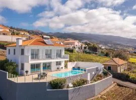 Villa Eldomar Heated Pool