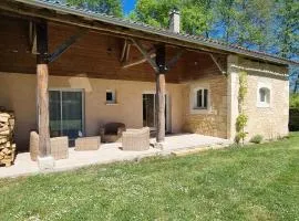 Gîte idyllique, animaux et parking - 6 pers. - FR-1-616-588