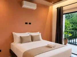 Hotel Oasis AYA FE