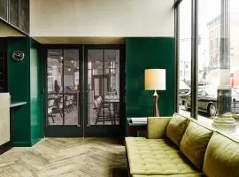 The Robey, Chicago, a Member of Design Hotels