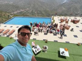 Astra Resort and Caffe, hotel en Kasauli