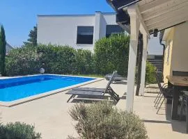 Apartment with private pool