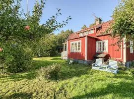 Cozy Home In Väddö With Wifi