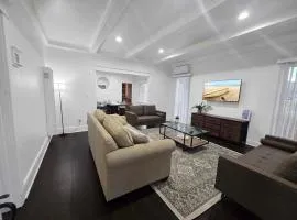 Spacious Family Oasis - Parking & Fenced Yard